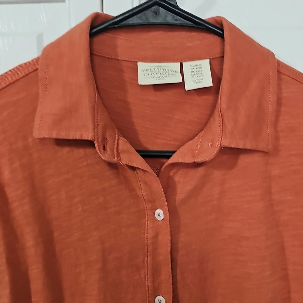 Women's Rust Button-Down Shirt - Picture 5 of 9